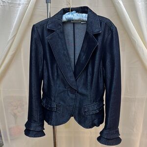 Elegant Navy Women's Blazer